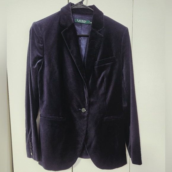 Lauren Ralph Lauren Rich Velvet Blazer in Dark Blue - Picture 1 of 5